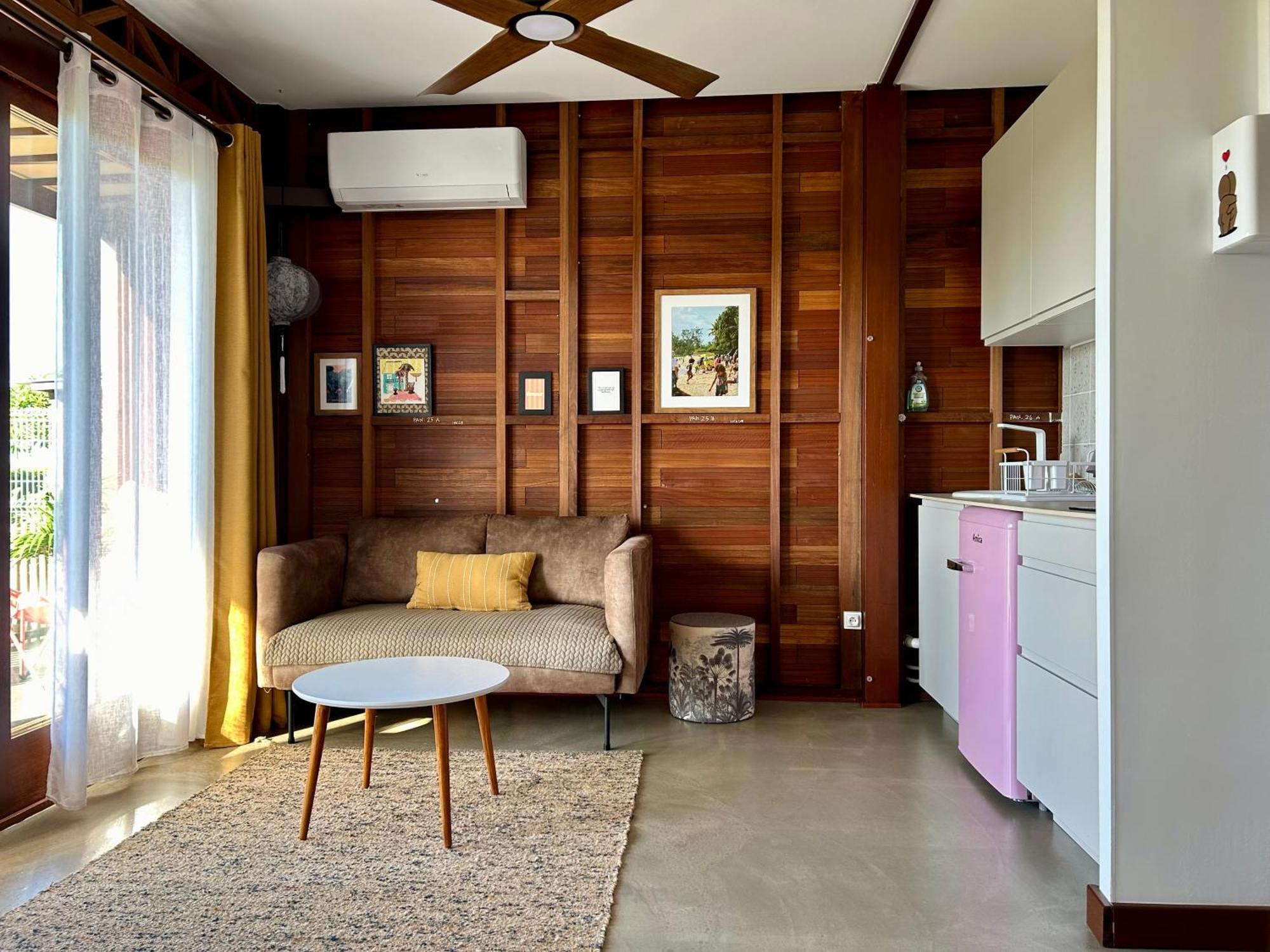 Ti Kaz C2C - Une Maison Balinaise サン・ピエール エクステリア 写真
